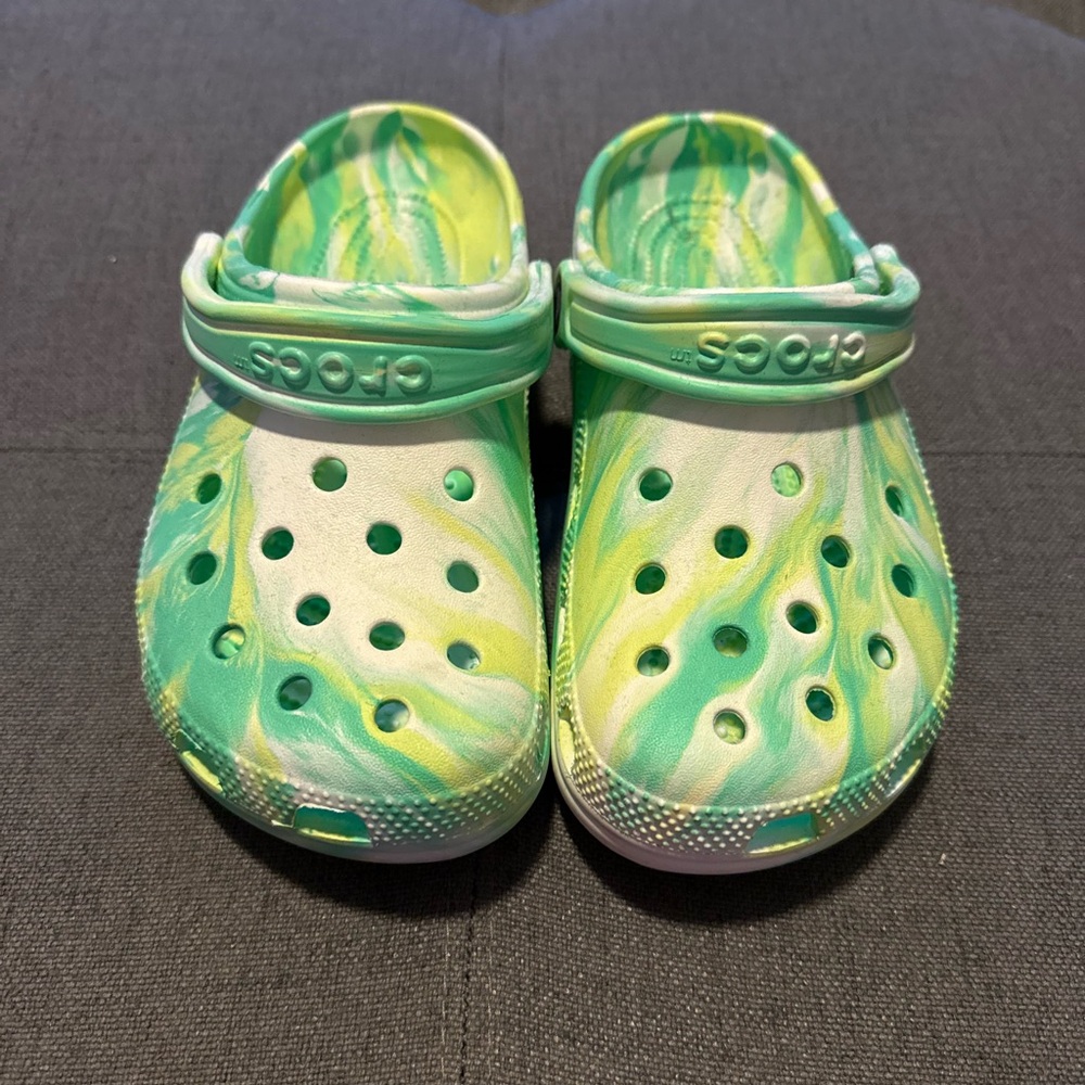 CROCS Green and Yellow Swirl